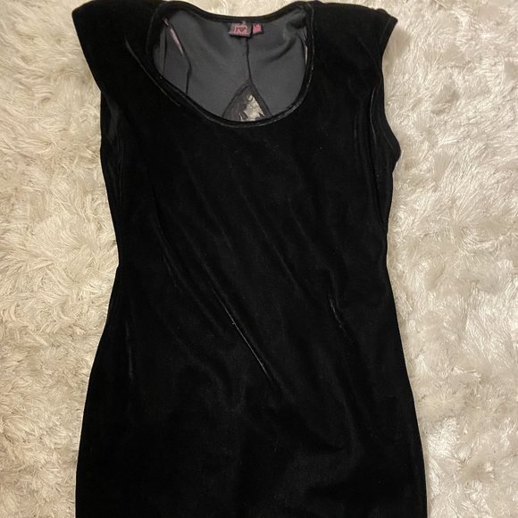 Black Velvet Material Girl Dress Size Large - Picture 7 of 10